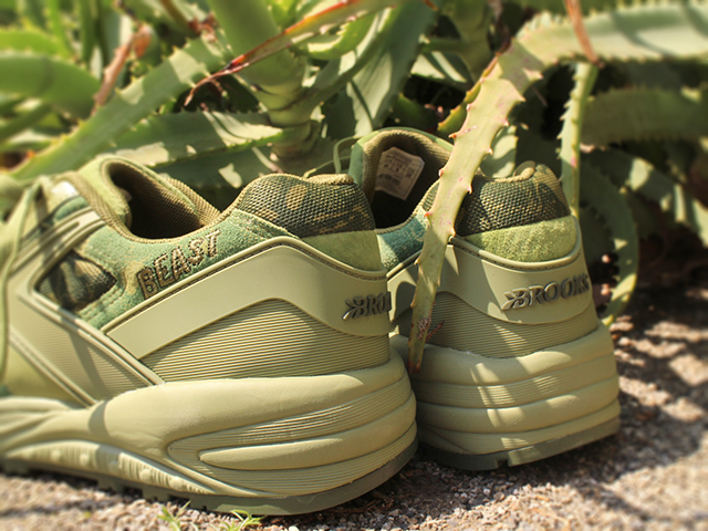 BROOKS HERITAGE BEAST 1 “CALLISTE GREEN/PESTRO”01
