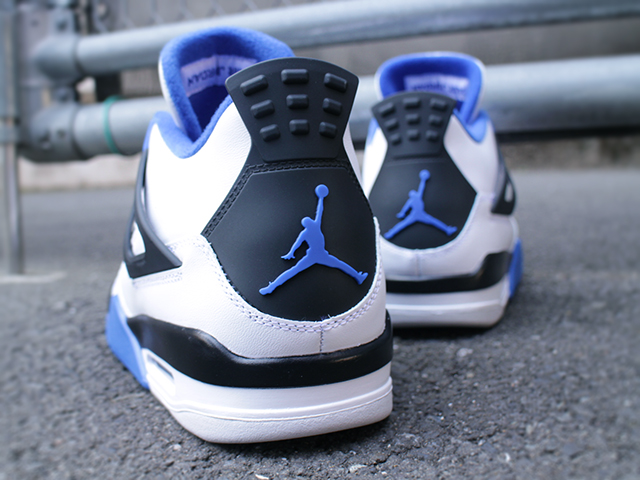 NIKE AIR JORDAN 4 RETRO “WHITE/GAME ROYAL-BLACK”01