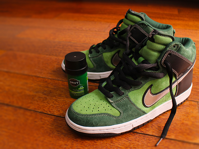 NIKE DUNK HIGH PRO SB “BRUT/TOMATILLO/METALLIC SILVER”01