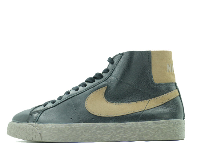 靴 NIKE BLAZER PREMIUM SB NIKE SB BLAZER LOW PREMIUM 317070-601 赤黒