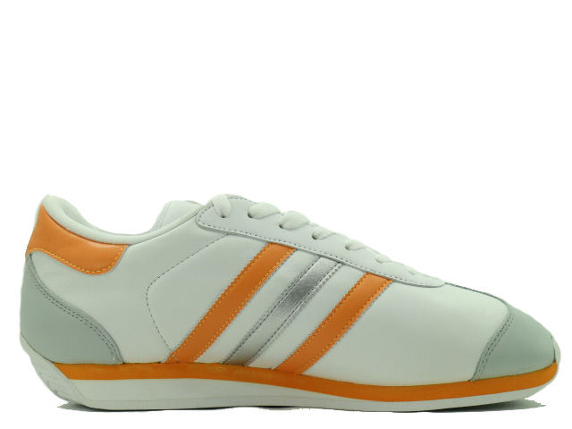 COUNTRY 2 G43595 - 3