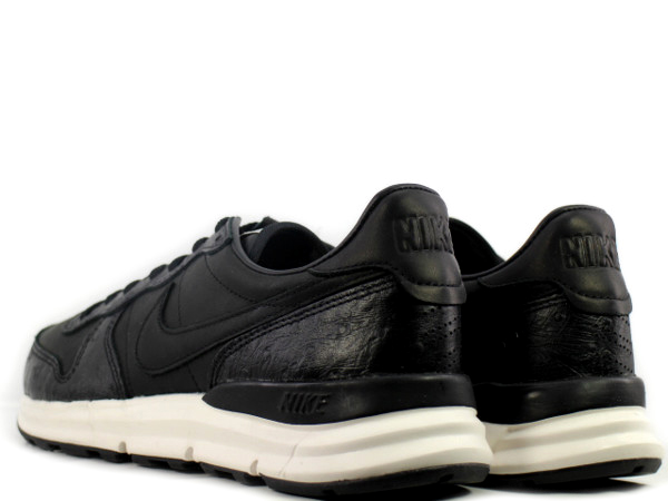 LUNAR INTERNATIONALIST SP SOPH 718764-001 - 2