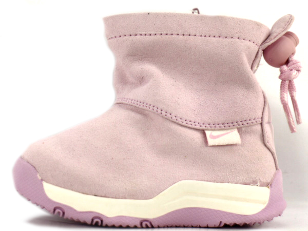 Chukka moc on sale