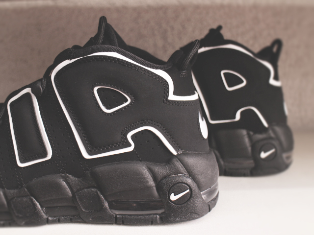 NIKE AIR MORE UPTEMPO (GS) “BLACK/WHITE-BLACK”01