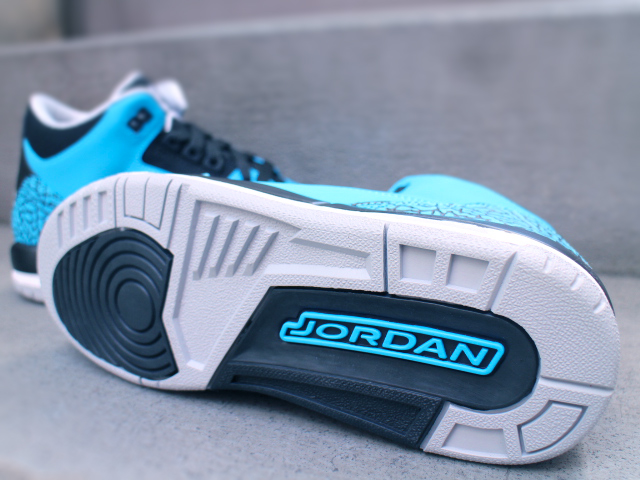 NIKE AIR JORDAN 3 RETRO BG “DARK POWDER BLUE/WHITE”01