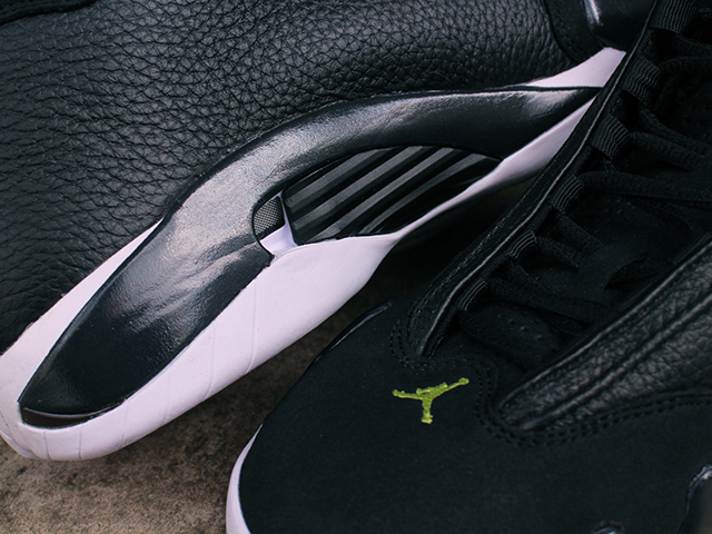 AIR JORDAN 14 RETRO “BLACK/BLACK-WHITE-VIVID GREEN”01