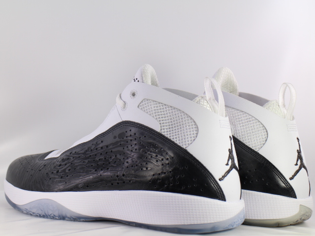 AIR JORDAN 2011 436771-101 - 2