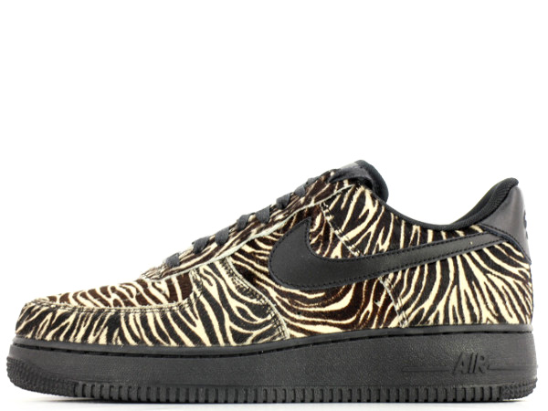 WMNS AIR FORCE 1 ’07  LX