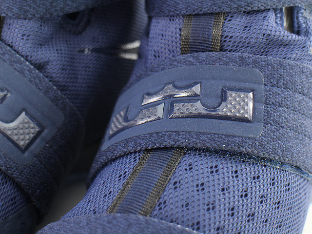 LEBRON SOLDIER 10 SFG EP 852400-444 - 5