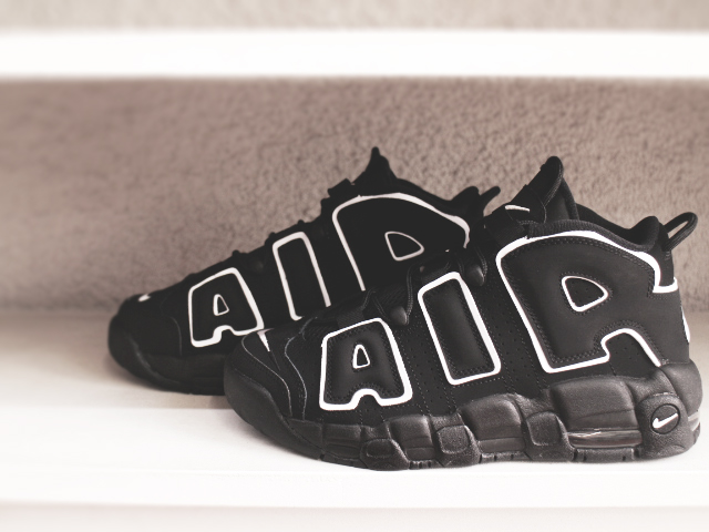 NIKE AIR MORE UPTEMPO (GS) “BLACK/WHITE-BLACK”01