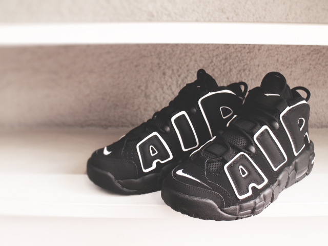 NIKE AIR MORE UPTEMPO (GS) “BLACK/WHITE-BLACK”01