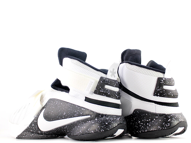 LEBRON SOLDIER 9 FLYEASE 846246-110 - 2