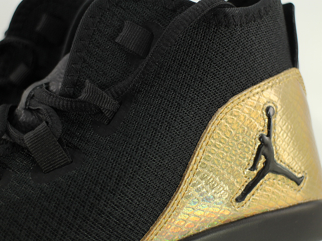 JORDAN REVEAL Q54 866037-001 - 5