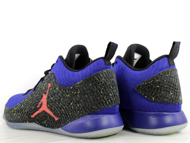 JORDAN CP3.10 854294-400 - 3