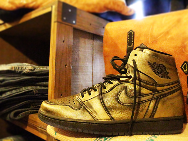 NIKE AIR JORDAN 1 RETRO HIGH OG “WINGS”01