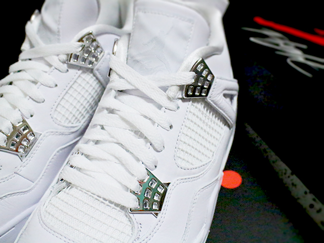 NIKE AIR JORDAN 4 RETRO “PURE MONEY/WHITE/METALLIC SILVER”01