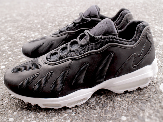NIKE AIR MAX 96 XX “BLACK/WHITE”01
