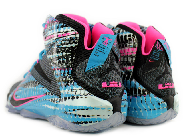 LEBRON 12 684593-006 - 2