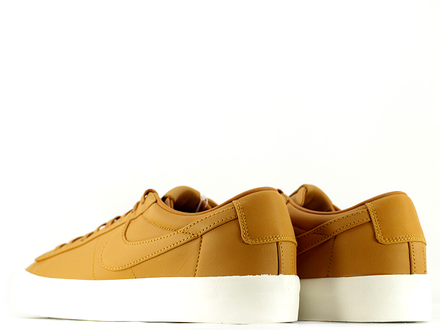 nikelab blazer low