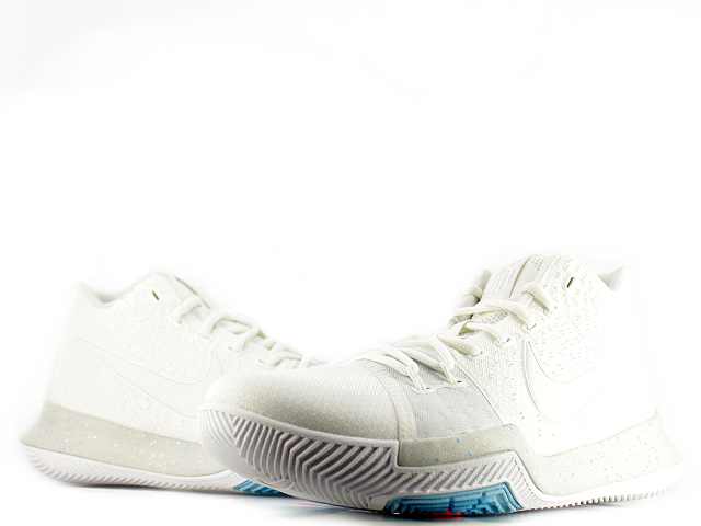 KYRIE 3 852395-101 - 1