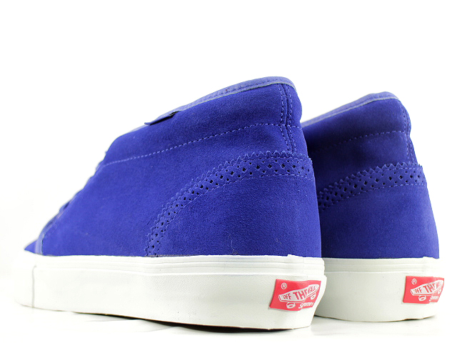 SUPREME PERF CHUKKA VN-OGZK2W9 - 2