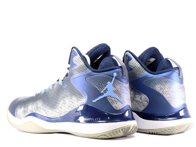 JORDAN SUPER.FLY 3 684933-107 - 2