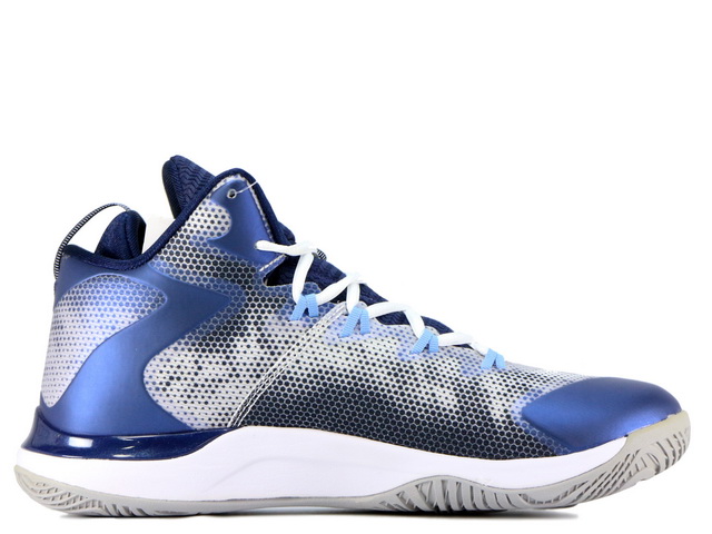 JORDAN SUPER.FLY 3 684933-107 - 3