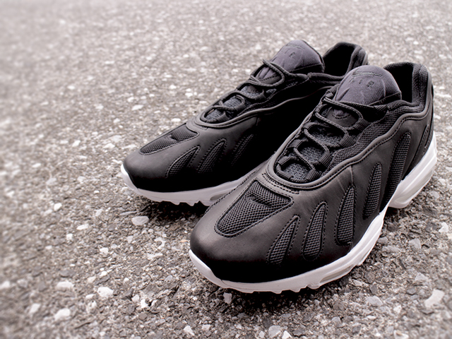 NIKE AIR MAX 96 XX “BLACK/WHITE”01