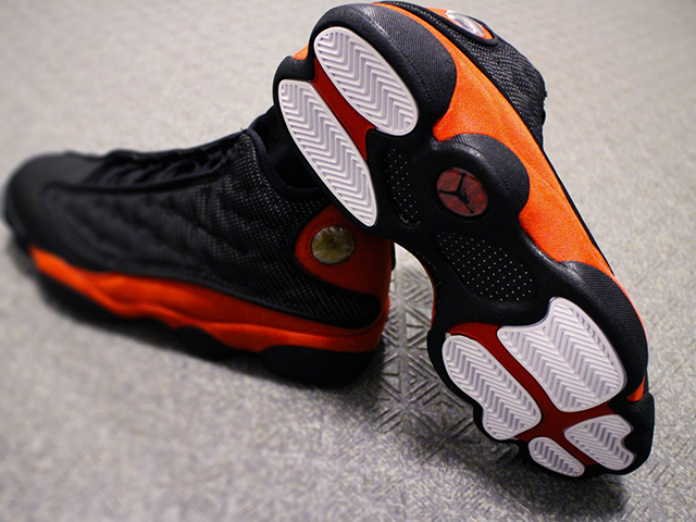 NIKE AIR JORDAN 13 RETRO”BRED2017″01