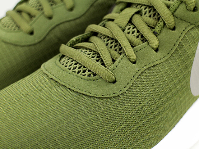 WMNS TANJUN SE 844908-302 - 5