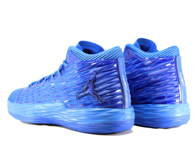 JORDAN MELO M13 881562-402 - 2