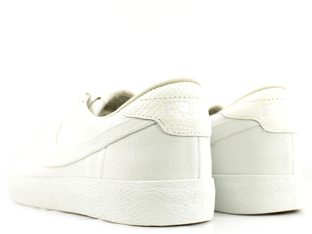 WMNS ZOOM LAUDERDALE 864294-111 - 2