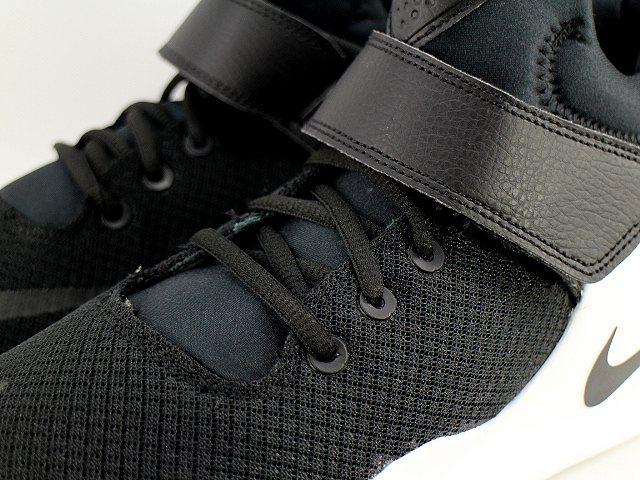 WMNS KWAZI 844900-001 - 5