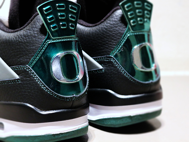 AIR JORDAN 4 ”OREGON DUCKS/BLACK”01
