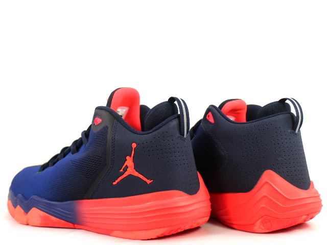 JORDAN CP3.9 AE 833909-405 - 2