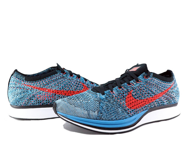 FLYKNIT RACER 526628-404 - 1