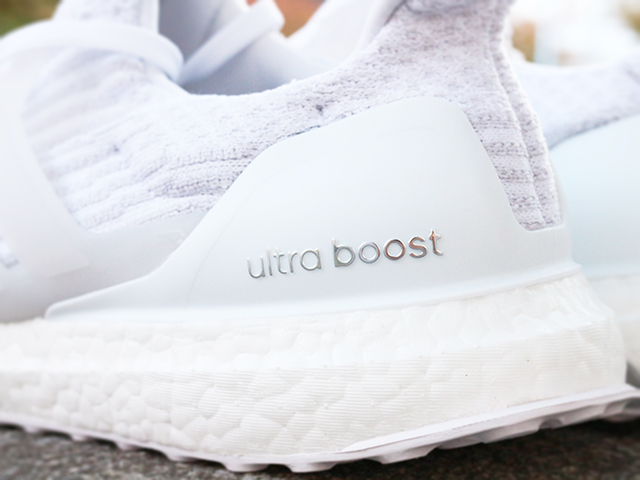 ADIDAS ULTRA BOOST 3.0 “TRIPLE WHITE”01