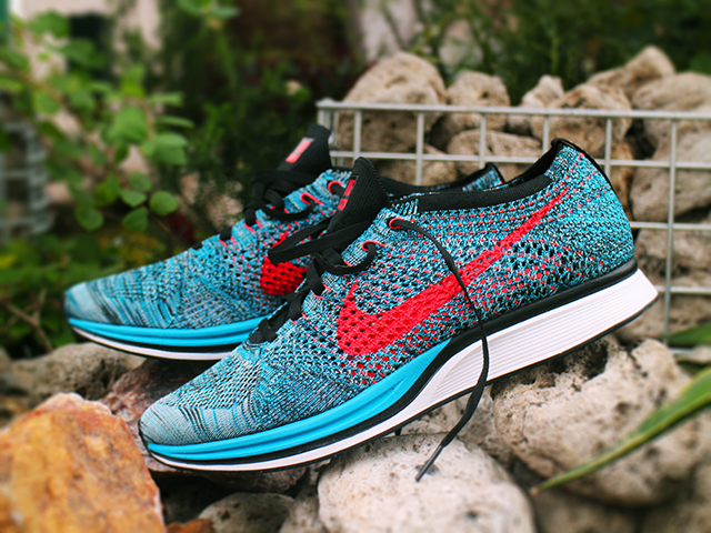 NIKE FLYKNIT RACER “FIRE & ICE”01