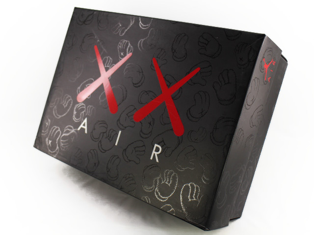 AIR JORDAN 4 RETRO KAWS 930155-003 - 8