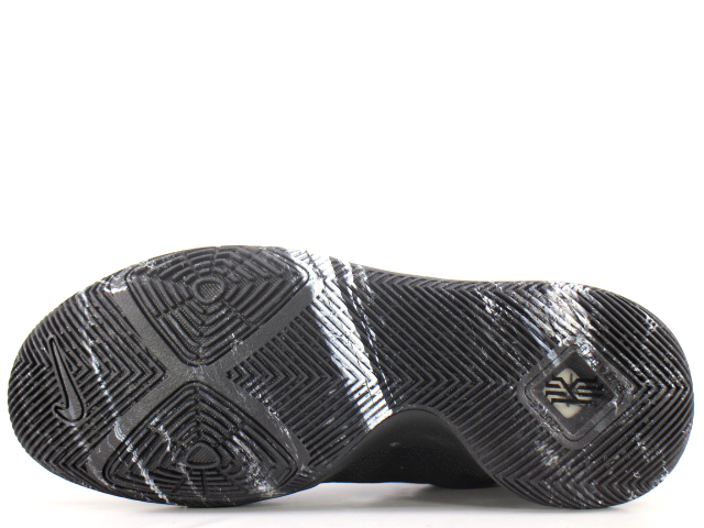 KYRIE 3 852396-005 - 4
