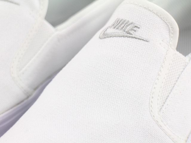 WMNS TOKI SLIP CANVAS 724770-100 - 5