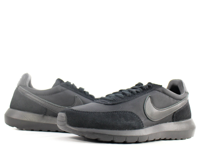 WMNS ROSHE DAYBREAK NM/DSM 849373-001 - 1