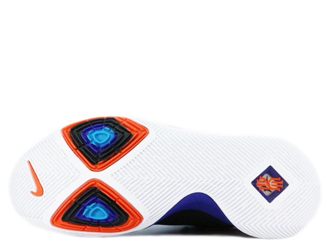 KYRIE 3 852395-007 - 4