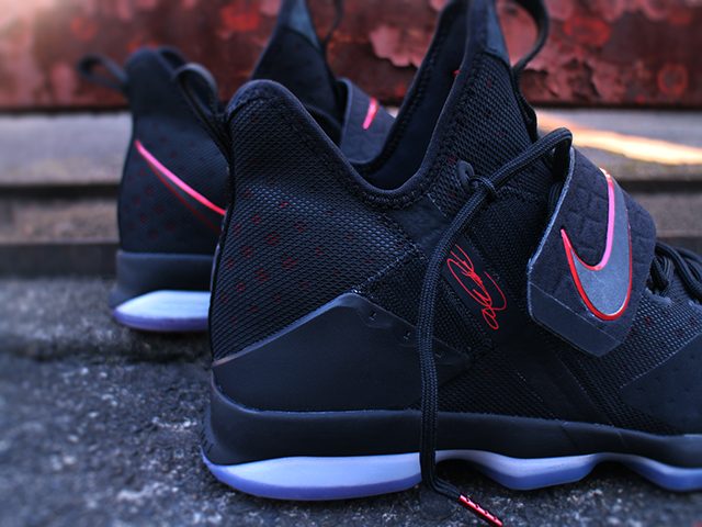LEBRON 14 “BLACK-UNIVERSITY RED”01