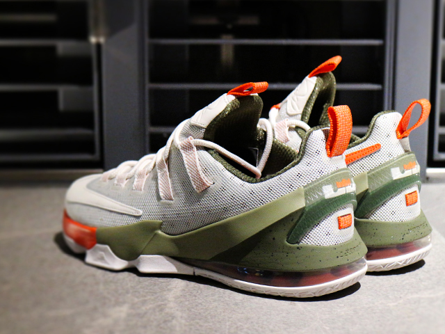 LEBRON 13 LOW LMTD “Phantom”01