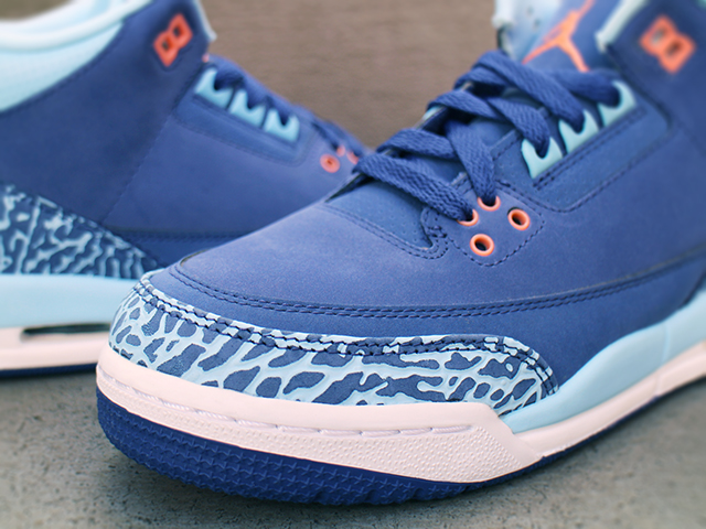 AIR JORDAN 3 RETRO GG “DARK PURPLE”01