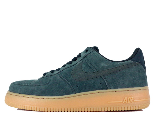 AIR FORCE 1 07 LV8 SUEDE