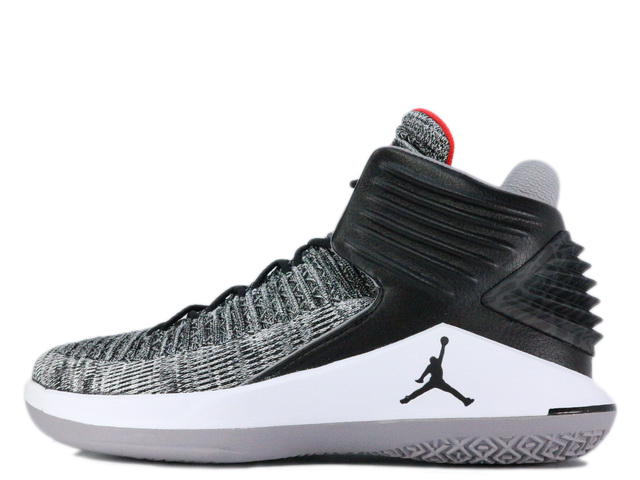 AIR JORDAN 32 PF