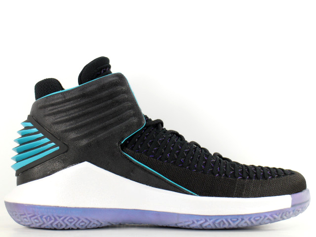 AIR JORDAN 32 AA1253-016 - 3