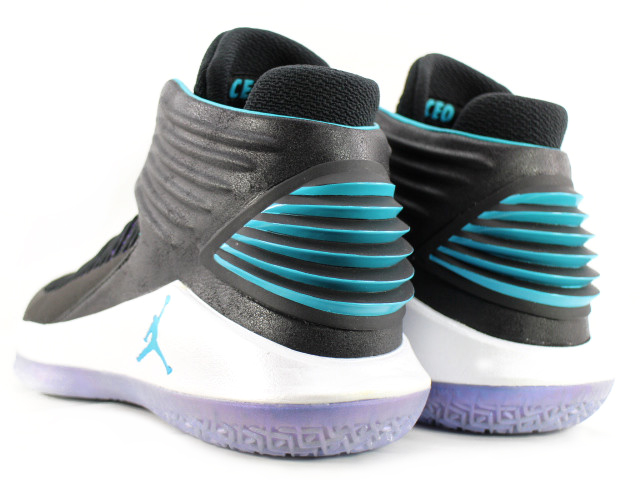 AIR JORDAN 32 AA1253-016 - 2